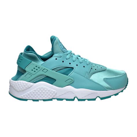 Nike huarache shoes for women